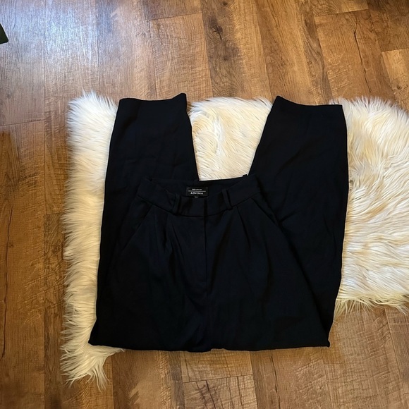 & OTHER STORIES Black Pleated Trousers - Picture 2 of 7